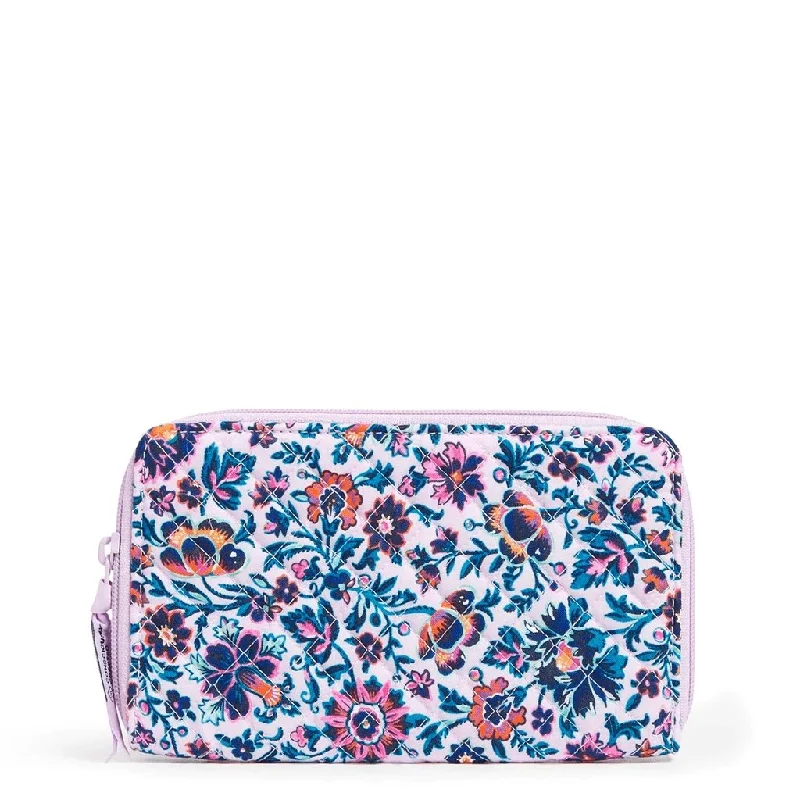 Vera Bradley : RFID Deluxe Travel Wallet in Cloud Vine Multi