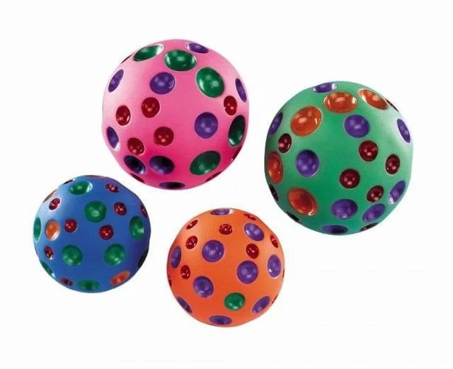 79401 Vinyl cheese ball, assorted colours,10,5 cm